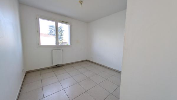 Aucamville grand T3 récent de 62.23 m2 - terrasse - 2 parkings