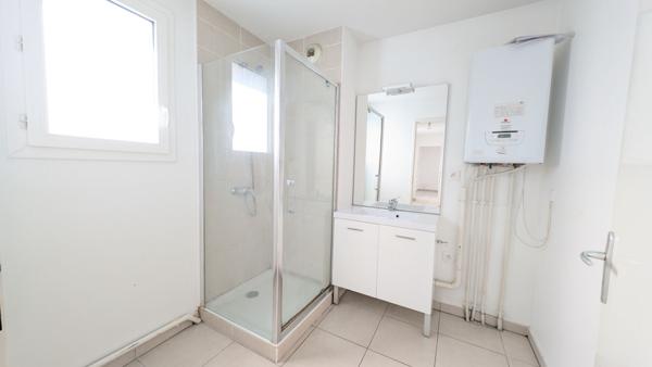 Aucamville grand T3 récent de 62.23 m2 - terrasse - 2 parkings