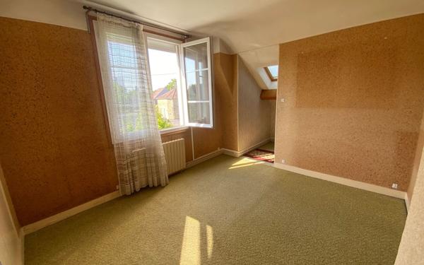 Maison à vendre    5 pièces •  Alençon