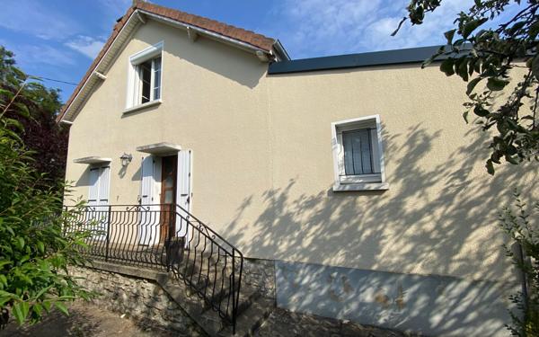 Maison à vendre    5 pièces •  Alençon