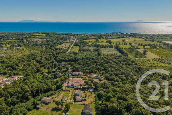 Maison à vendre  4 pièces - 155 m 2   SANTA MARIA POGGIO  - 202