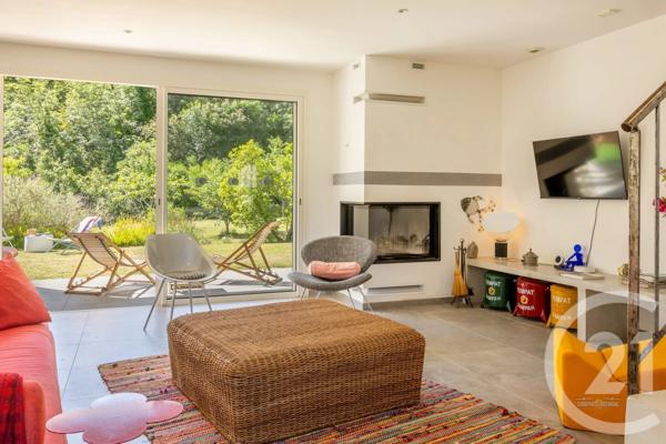 Maison à vendre  4 pièces - 155 m 2   SANTA MARIA POGGIO  - 202