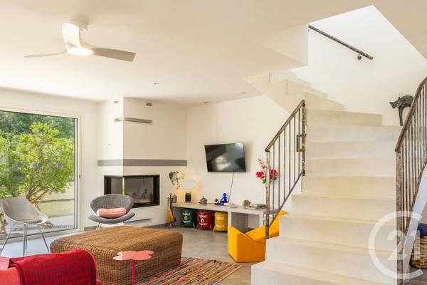 Maison à vendre  4 pièces - 155 m 2   SANTA MARIA POGGIO  - 202