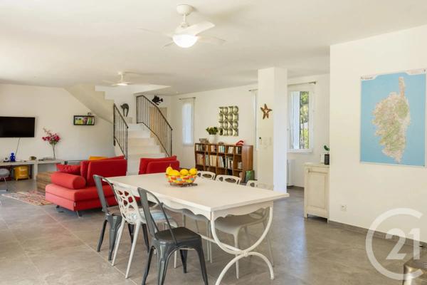 Maison à vendre  4 pièces - 155 m 2   SANTA MARIA POGGIO  - 202