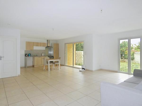 Villa plain pied de 87m² sur un terrain 327m² avec garage