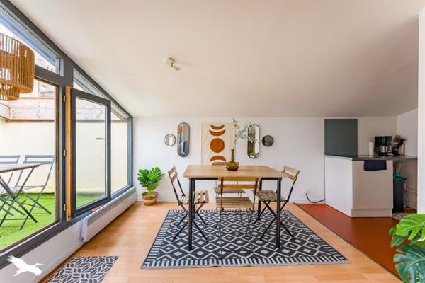 Appartement à vendre |                                       Bordeaux |                                        2 pièces  |  44 m²