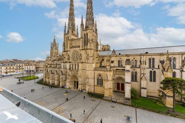 Appartement à vendre |                                       Bordeaux |                                        2 pièces  |  44 m²