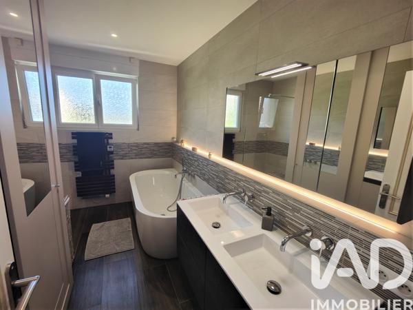 Maison à vendre 5 pièces 101 m² Serre-les-Sapins