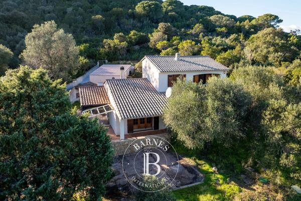 Porto-Vecchio, Propriété 4 Chambres -  190 m² à vendre