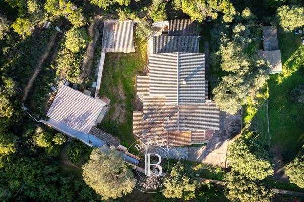 Porto-Vecchio, Propriété 4 Chambres -  190 m² à vendre
