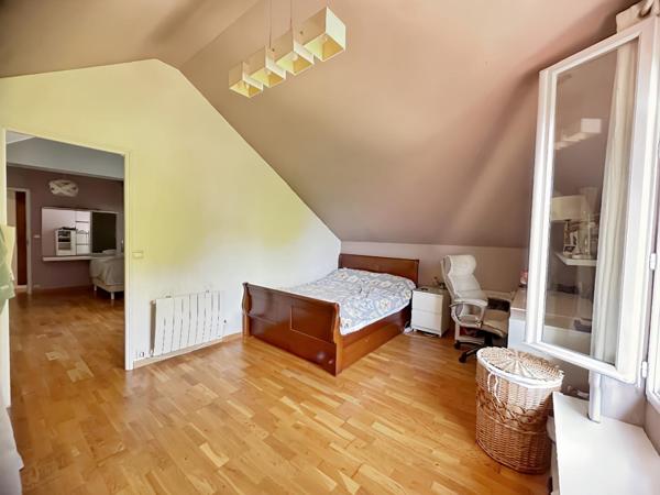 Maison à VILLETANEUSE (93430)