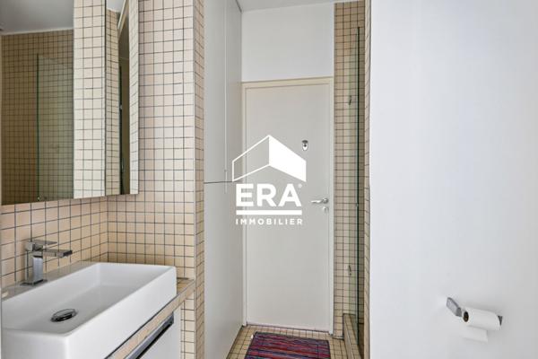 Magnifique loft de 240,02m2 / 5 pièces / Montreuil