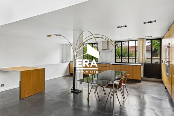 Magnifique loft de 240,02m2 / 5 pièces / Montreuil