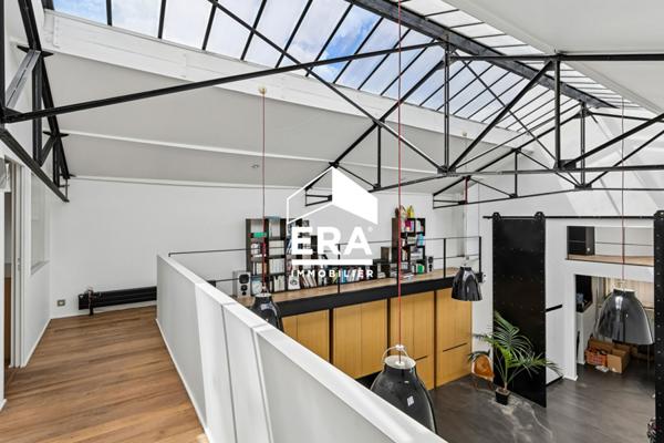 Magnifique loft de 240,02m2 / 5 pièces / Montreuil