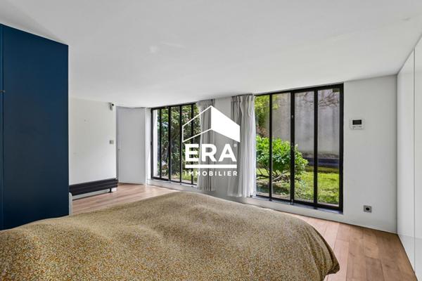 Magnifique loft de 240,02m2 / 5 pièces / Montreuil