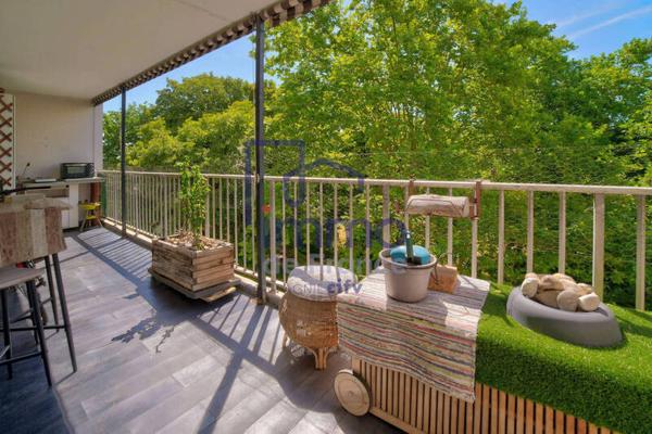 Appartement 4 pièces                                        - 69009 Lyon 9e  Arrondissement Réf : 21725