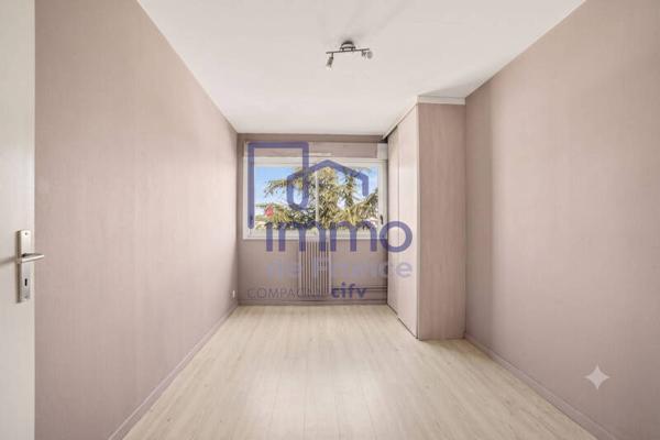 Appartement 4 pièces                                        - 69009 Lyon 9e  Arrondissement Réf : 21725