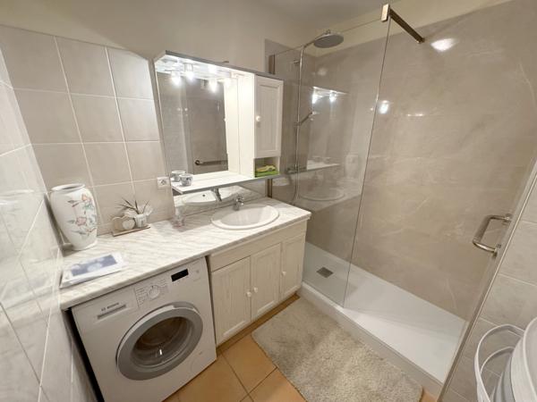 THYEZ - APPARTEMENT T3 - 62,49 m2 + CAVE + GARAGE