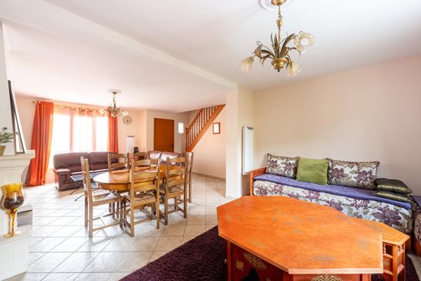 Maison Les Mureaux 184 m² , 5 chambres, parcelle de 427 m²