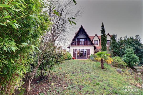 Maison Sainte Genevieve Des Bois 6 pièce(s)