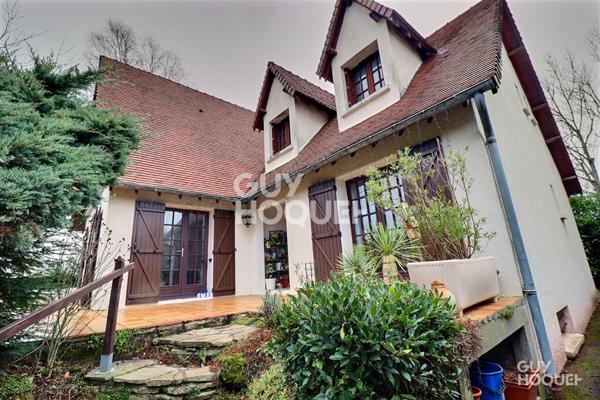 Maison Sainte Genevieve Des Bois 6 pièce(s)