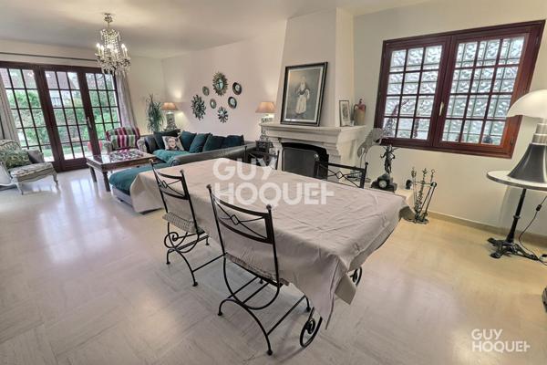 Maison Sainte Genevieve Des Bois 6 pièce(s)