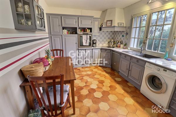 Maison Sainte Genevieve Des Bois 6 pièce(s)