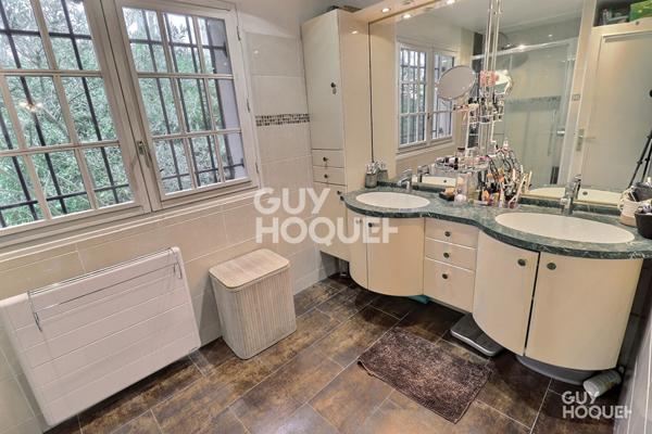 Maison Sainte Genevieve Des Bois 6 pièce(s)