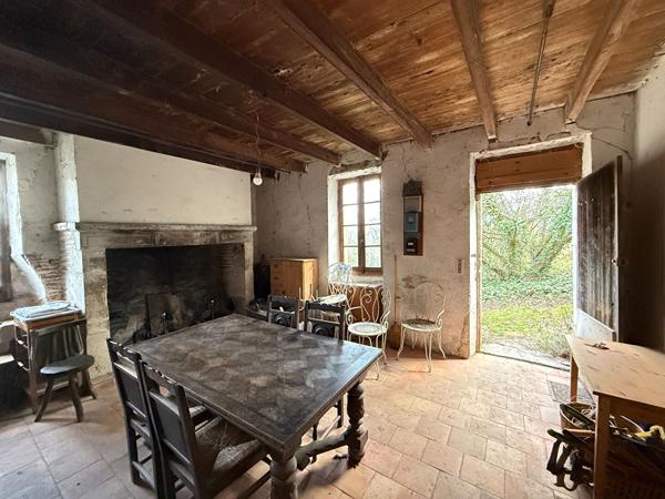 Maison en pierre à rénover , Saint sylvestre sur lot