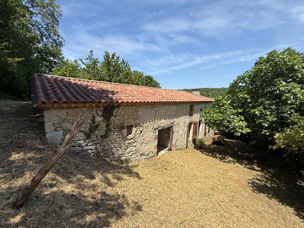 Maison en pierre à rénover , Saint sylvestre sur lot
