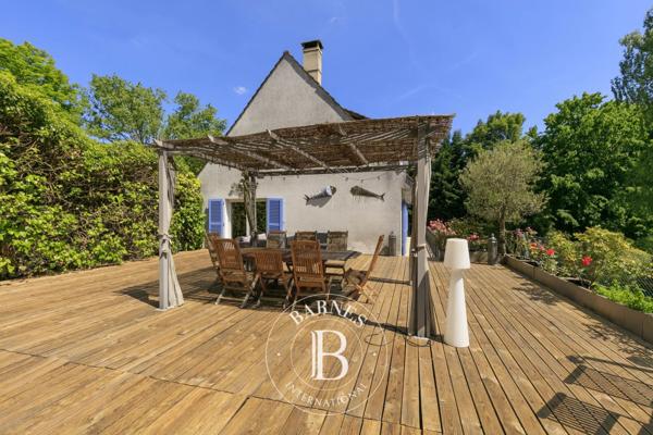 Bièvres, Maison 6 Chambres -  252 m² à vendre