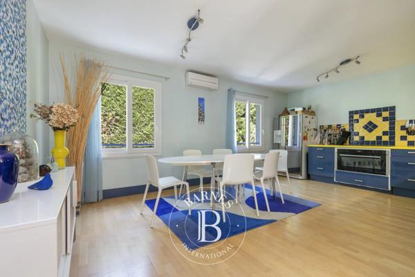 Bièvres, Maison 6 Chambres -  252 m² à vendre