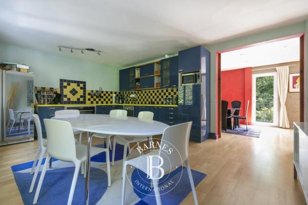 Bièvres, Maison 6 Chambres -  252 m² à vendre