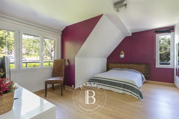 Bièvres, Maison 6 Chambres -  252 m² à vendre