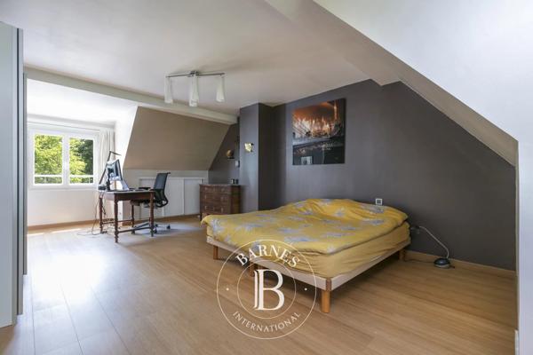Bièvres, Maison 6 Chambres -  252 m² à vendre