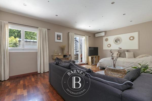 Bièvres, Maison 6 Chambres -  252 m² à vendre
