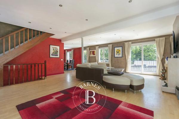 Bièvres, Maison 6 Chambres -  252 m² à vendre