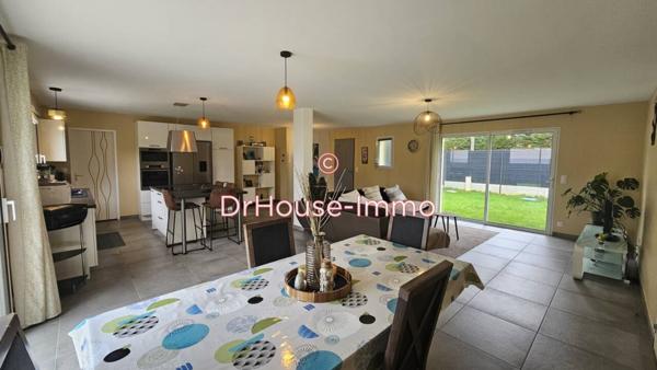 Maison à vendre 4 pièces de 111 m²