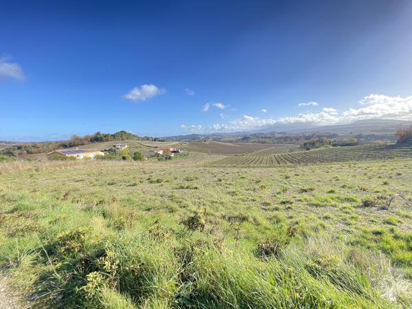 Terrain à bâtir à 5km de Limoux de 1051m², vue sur les Pyrénées, environnement nature