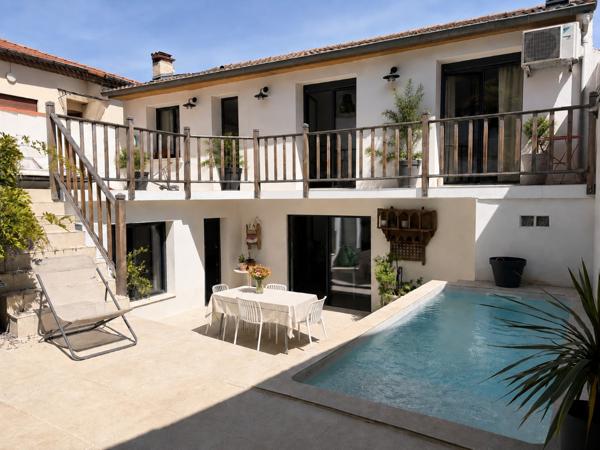 Maison de ville Croix de Fer, piscine, garage