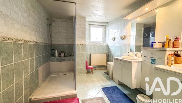 Maison à vendre 5 pièces 138 m² Saint-Pierre-d'Albigny