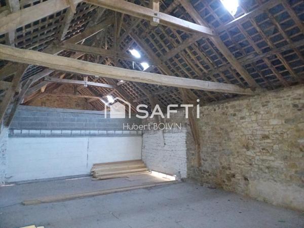 GAHARD Centre bourg, à 30 minutes de RENNES, jolie bâtisse en pierres à rénover entièrement CUO Positif...