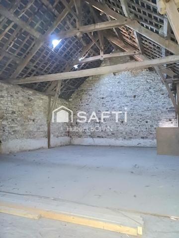 GAHARD Centre bourg, à 30 minutes de RENNES, jolie bâtisse en pierres à rénover entièrement CUO Positif...