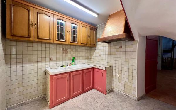 Maison à vendre    6 pièces •  Puisserguier