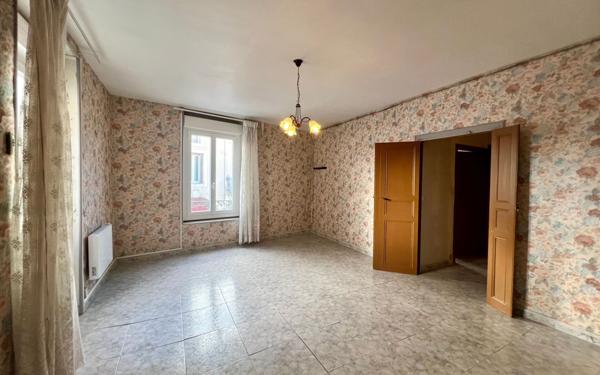 Maison à vendre    6 pièces •  Puisserguier