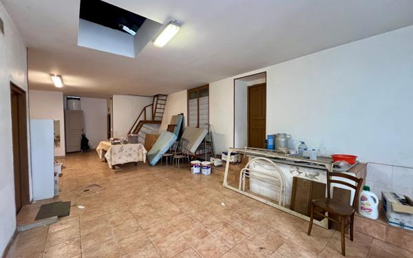 Maison à vendre    6 pièces •  Puisserguier