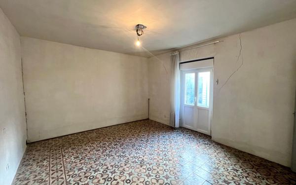 Maison à vendre    6 pièces •  Puisserguier