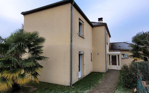 Maison à vendre    5 pièces •  Saran