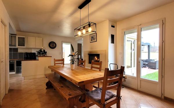 Maison à vendre    5 pièces •  Saran