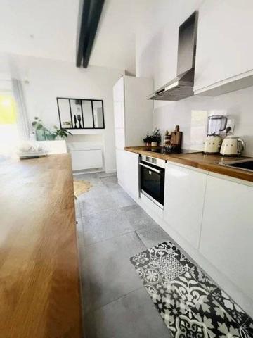 MAISON 1 CHAMBRE PROCHE DU BOURG